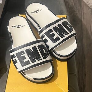 Fendi Women's Monochrome Logo Sandals